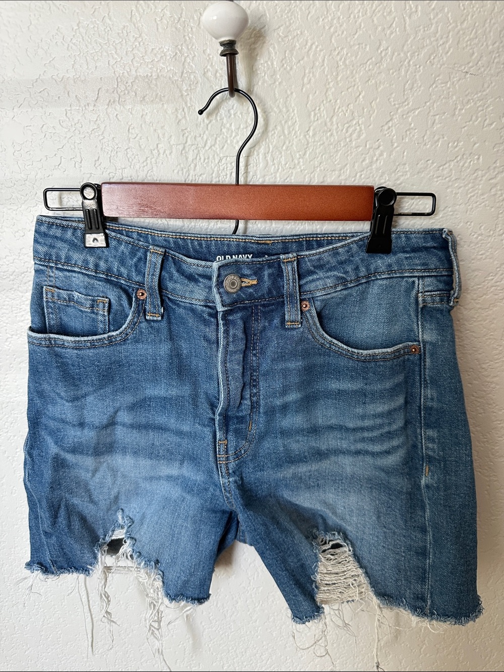 Old Navy OG Straight High-Rise Jeans in Medium Blue